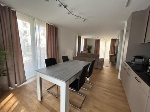 Cozy Modern Charm in Winterthur Apartment in Winterthur