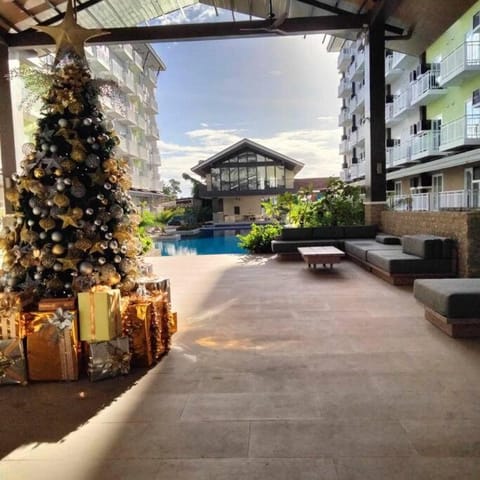 Property building, Pool view, Swimming pool