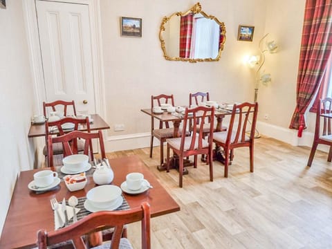 Tanera Bed and Breakfast in Inverness