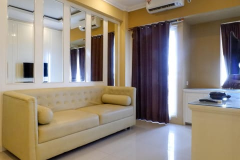 Elegant 2BR Apartment with Access to Mall at Tanglin Supermall Mansion By Travelio Apartment in Surabaya