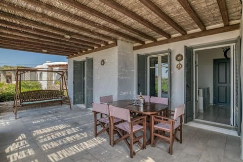 Villa Anna with seaview of Naxos House in Paros, Greece