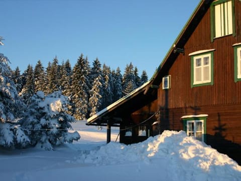 Property building, Natural landscape, Winter