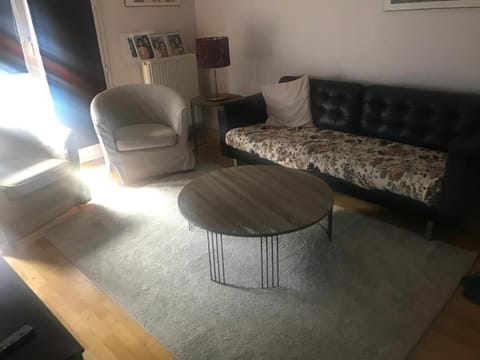 Appartement aux Portes de Paris- Proche métro L8 Apartment in Charenton-le-Pont