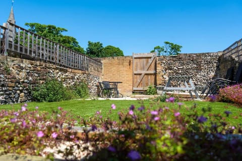 Garden, Other, Garden view, Landmark view