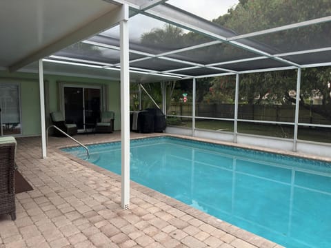 Pool view, Swimming pool