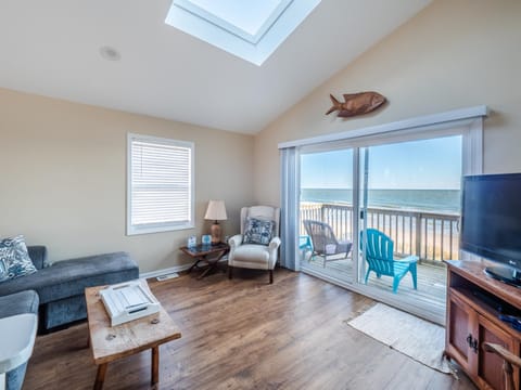 Pelican Nest Apartment in North Topsail Beach