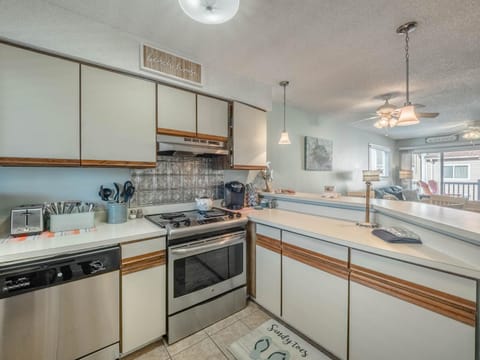 Sand Pebbles #B9 - Corbans Castle Apartamento in Carolina Beach