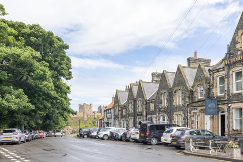 Property building, Street view