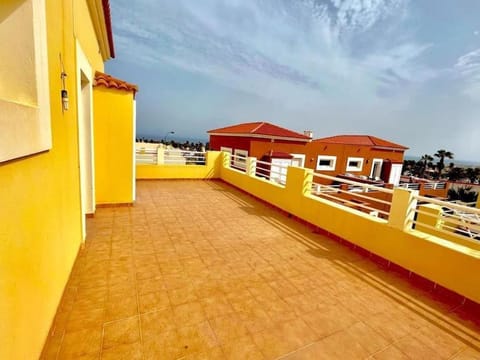 Day, View (from property/room), Balcony/Terrace, Sea view