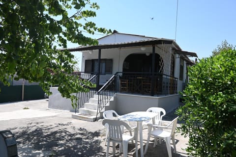 Property building, Garden view