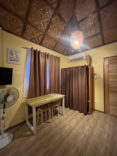 Saschasplace premium rooms Bed and Breakfast in Siquijor