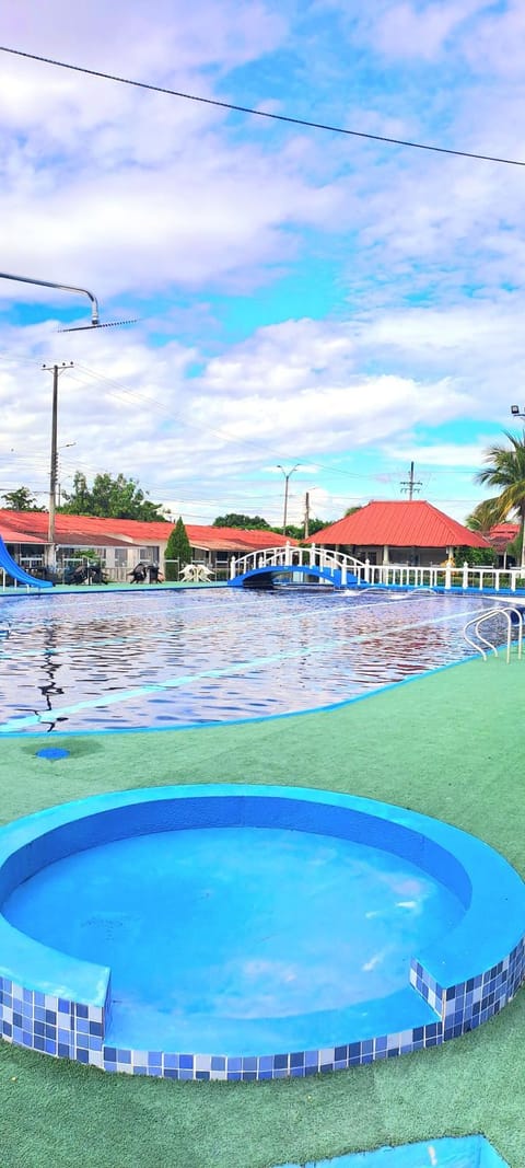 Swimming pool