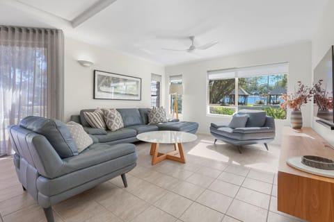 Unit 1 'Como Noosa' 169 Gympie Terrace Noosaville Apartment in Noosaville