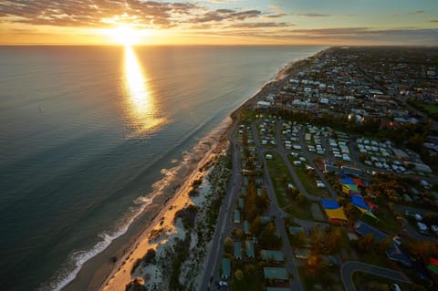 Property building, Bird's eye view