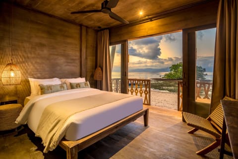 Bed, Natural landscape, View (from property/room), Bedroom, Sea view