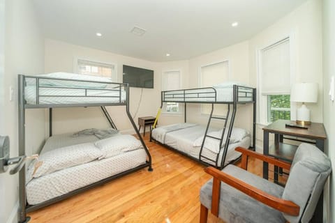 Photo of the whole room, Bedroom, bunk bed