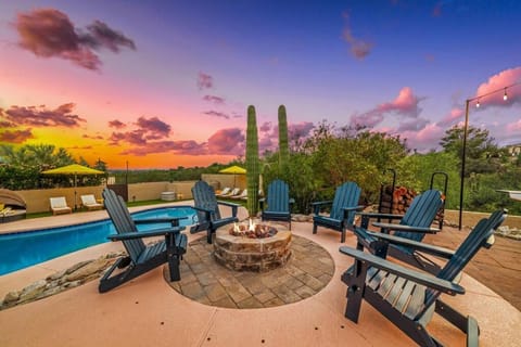 Tucasa - Private Backyard Resort - Theater House in Catalina Foothills