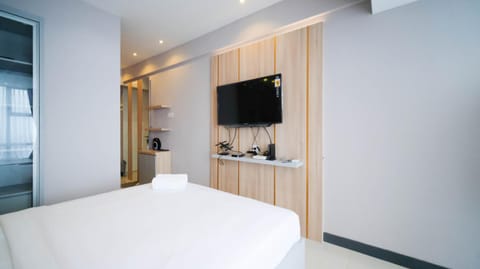 Simple and Cozy Studio at Benson Supermall Mansion Apartment By Travelio Apartment in Surabaya