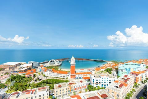 Nearby landmark, Natural landscape, Beach