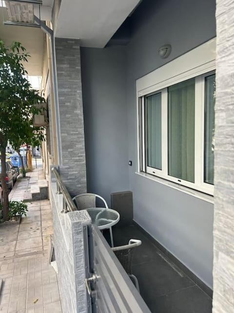 Luxury apt 5min to Metro Nikaia Apartment in Piraeus Regional Unit, Greece