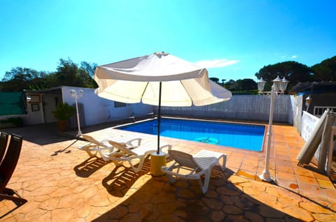 Villa Solmar 9 people private pool 12 kms Lloret House in Selva