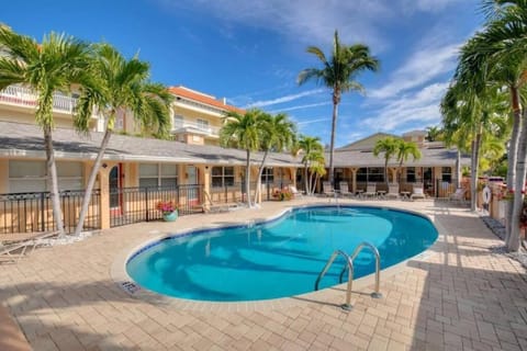 Property building, Pool view, Swimming pool