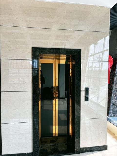 elevator