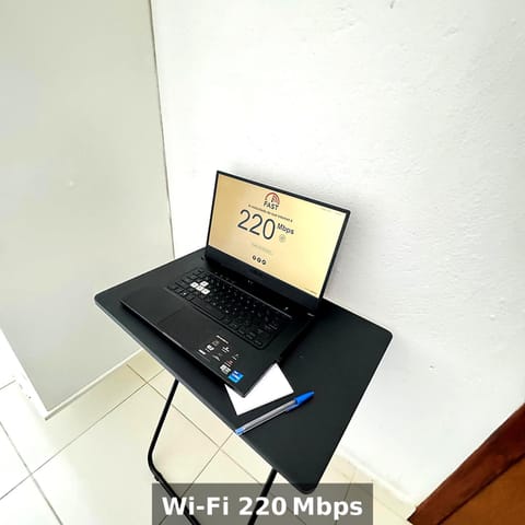 internet, internet, internet