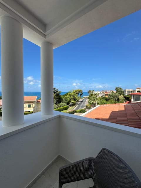 Day, Natural landscape, View (from property/room), Balcony/Terrace, Sea view