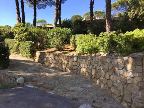 Villa in a relaxing area very close to the beach House in Castiglione della Pescaia