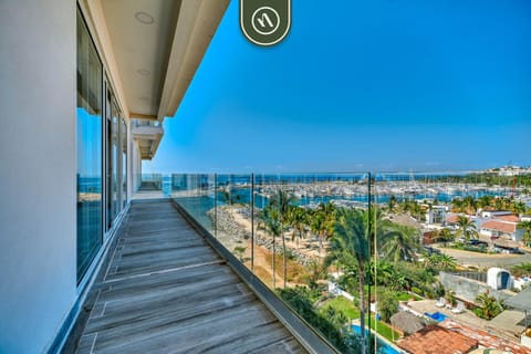 Oceanfron 2 BR Condo with Oceanview - Pool - Gym Apartment in La Cruz de Huanacaxtle