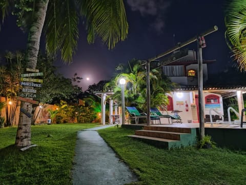 Night, Garden view