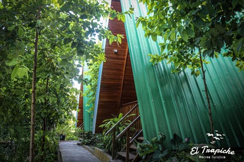 Cabañas Alpinas-El Trapiche-Tarapoto Nature lodge in San Martin, Peru