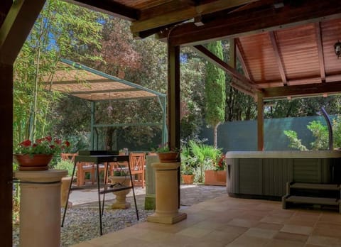Pure Nature Haven By The Sea with Hot Tub House in Rovinj