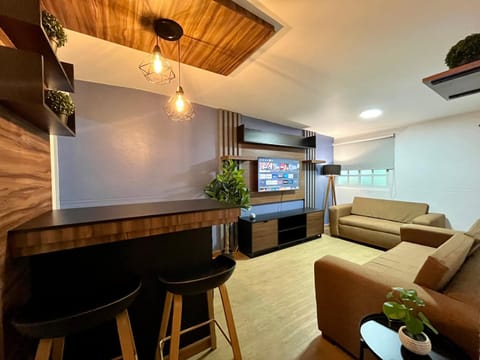 Communal lounge/ TV room, Living room, Seating area, Dining area, minibar