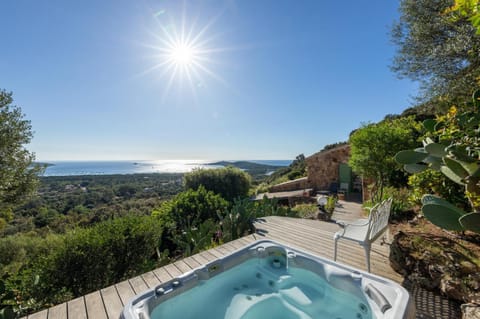 Hot Tub, Sea view