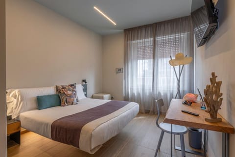 Bedroom, furniture