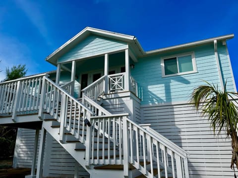 Property building, Balcony/Terrace