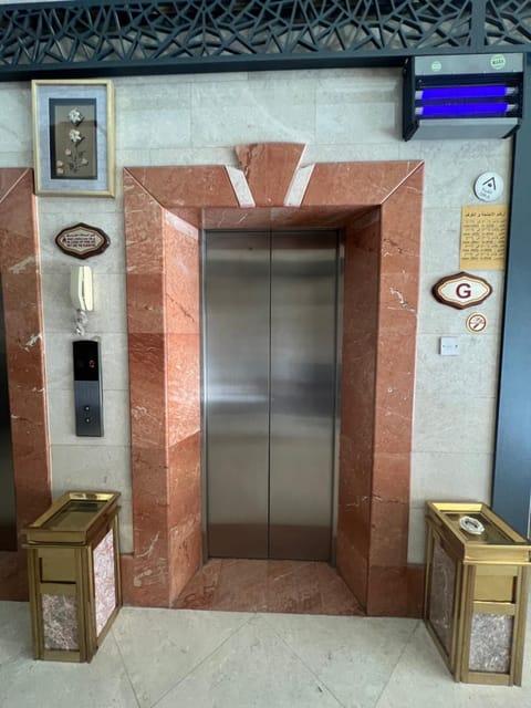 elevator