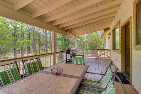 6 Mi to Woodland Lake Cabin in High Country House in Pinetop-Lakeside