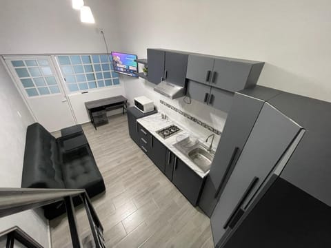 TV and multimedia, Kitchen or kitchenette, stove