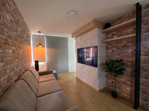 Communal lounge/ TV room, TV and multimedia, Living room, Seating area