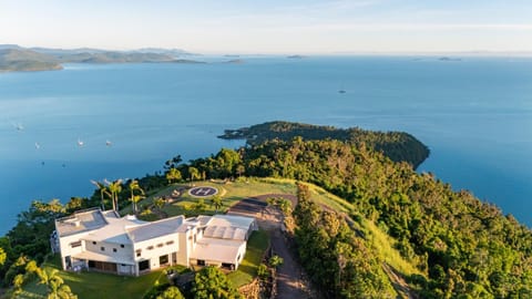 Natural landscape, Mountain view, Sea view