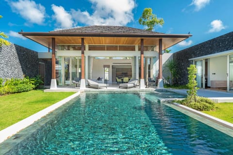 Luxurious villa in Balinese style Villa in Choeng Thale