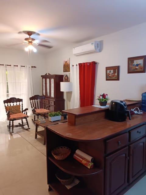 Living room, Dining area, air conditioner