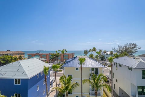 EV Charger, Endless Summer by SeaBreeze Vacation House in Bradenton Beach