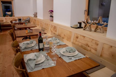 Osteria Bäkar Hotel in Airolo