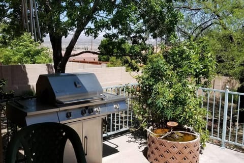 BBQ facilities, Balcony/Terrace