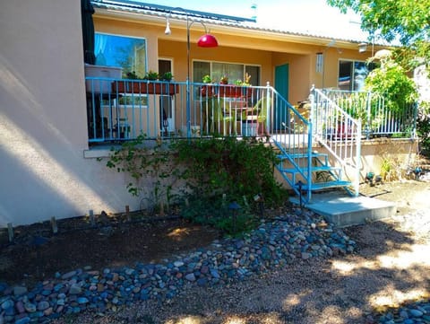 Property building, Balcony/Terrace