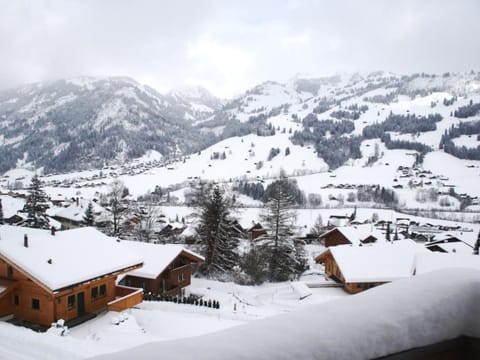 Apartment Nubes- Chalet by Interhome Apartment in Saanen